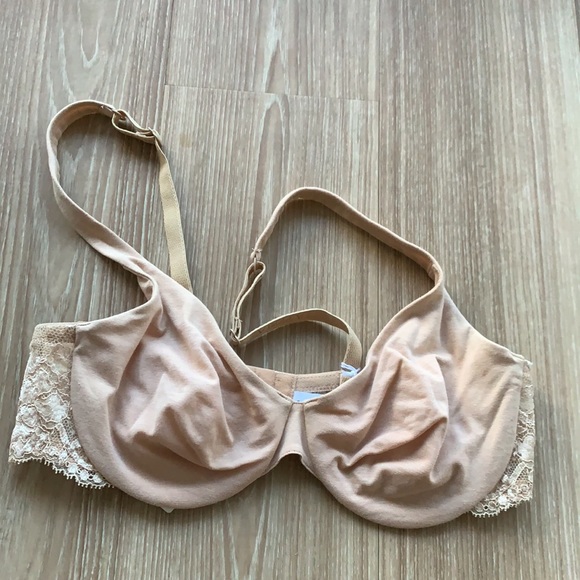 Laperla made in Portugal sizes:32B and 32D bra - Picture 3 of 15